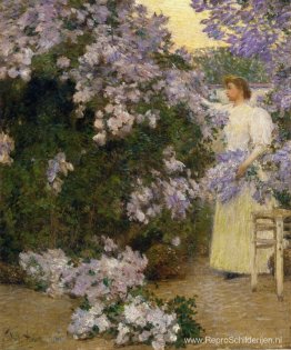 Mevrouw Hassam in de tuin