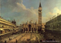 Piazza San Marco Kijkend naar het oosten langs de Central Line